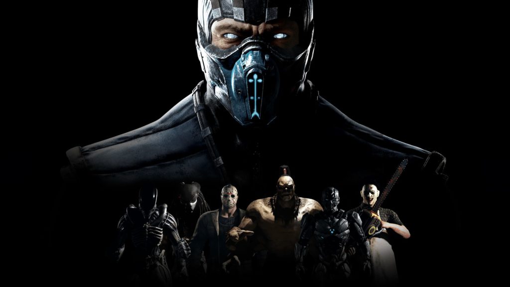 Le visage en gros plan du personnage de Mortal Kombat Sub-Zero surplombant d'autres caombattants, plus petits