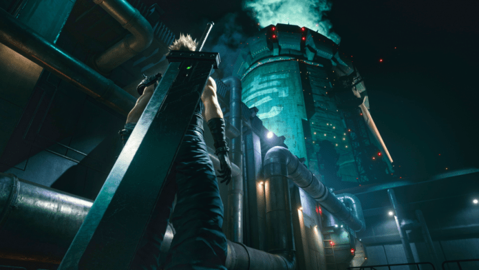 Le personnage de Final Fantasy VII Remake Cloud devant un réacteur Mako