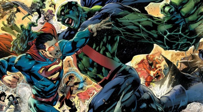 Superman et Hulk s'échangent des coups en symbolisant l'affrontement Marvel vs DC comics