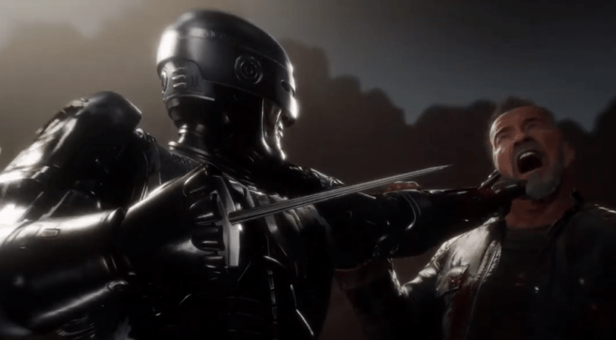 Robocop tient la tête hurlante de Terminator de la main gauche tandis qu'un pic sort de sa main droite prêt à frapper