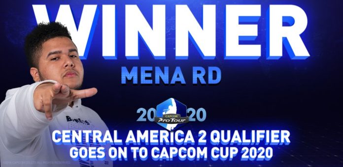 Le joueur de Street Fighter V MenaRD devant le mot Winner à l'occasion du Capcom Pro Tour Online 2020