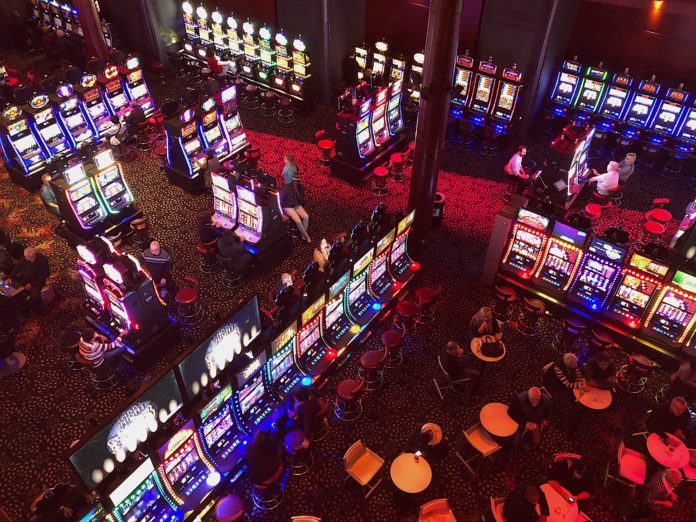 Machines à sous dans un casino